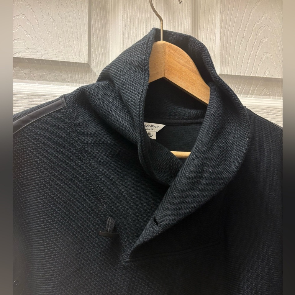 Calvin Klein Black Pullover Sweater - Picture 2 of 7